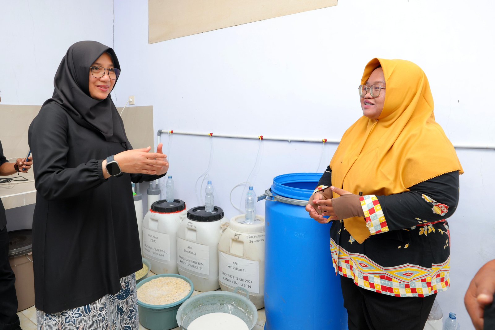 Keliling Desa, Bupati Ipuk Dorong Petani Terapkan Sistem Pertanian Organik pada Petani