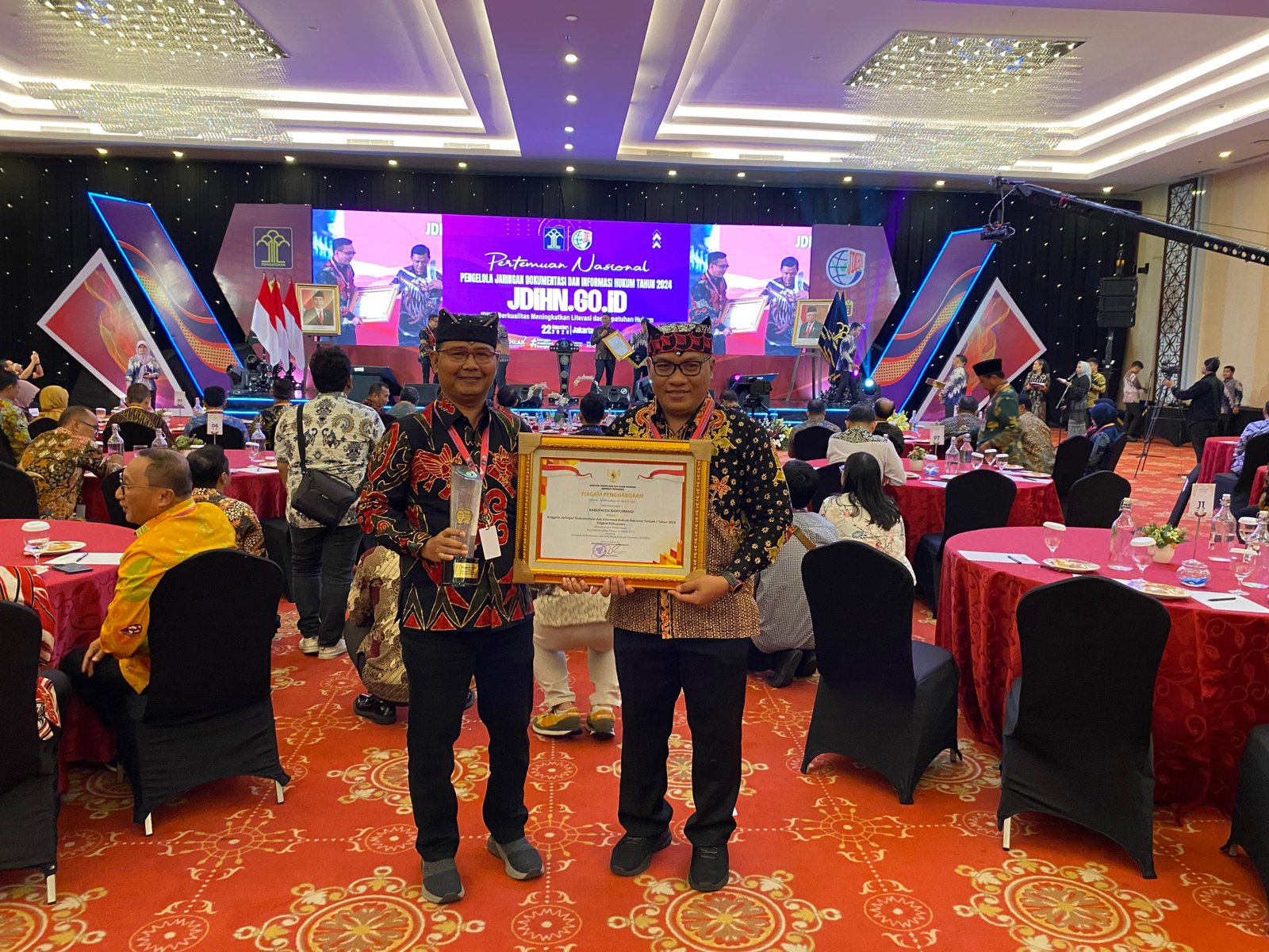 Lima Kali Beruntun Sistem informasi Produk Hukum Banyuwangi Terbaik se-Indonesia