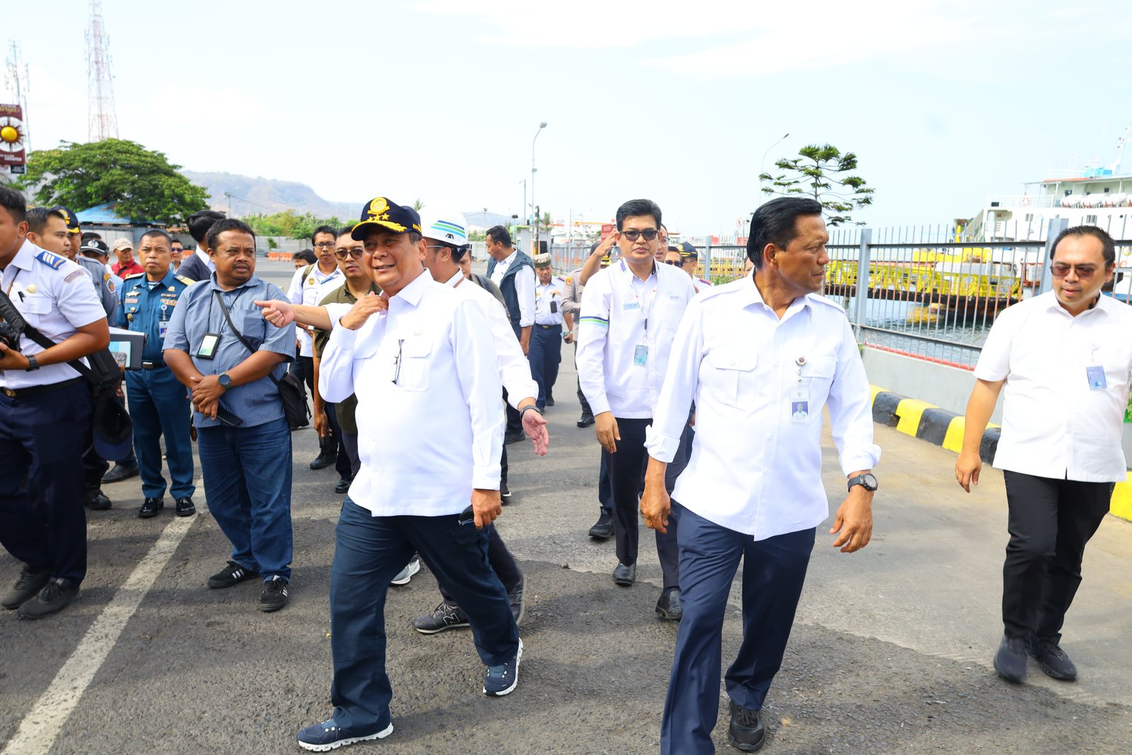 1,2 Juta Penumpang Dipredikasi Melintas di Pelabuhan Ketapang saat Nataru, Wamenhub Tinjau Banyuwang