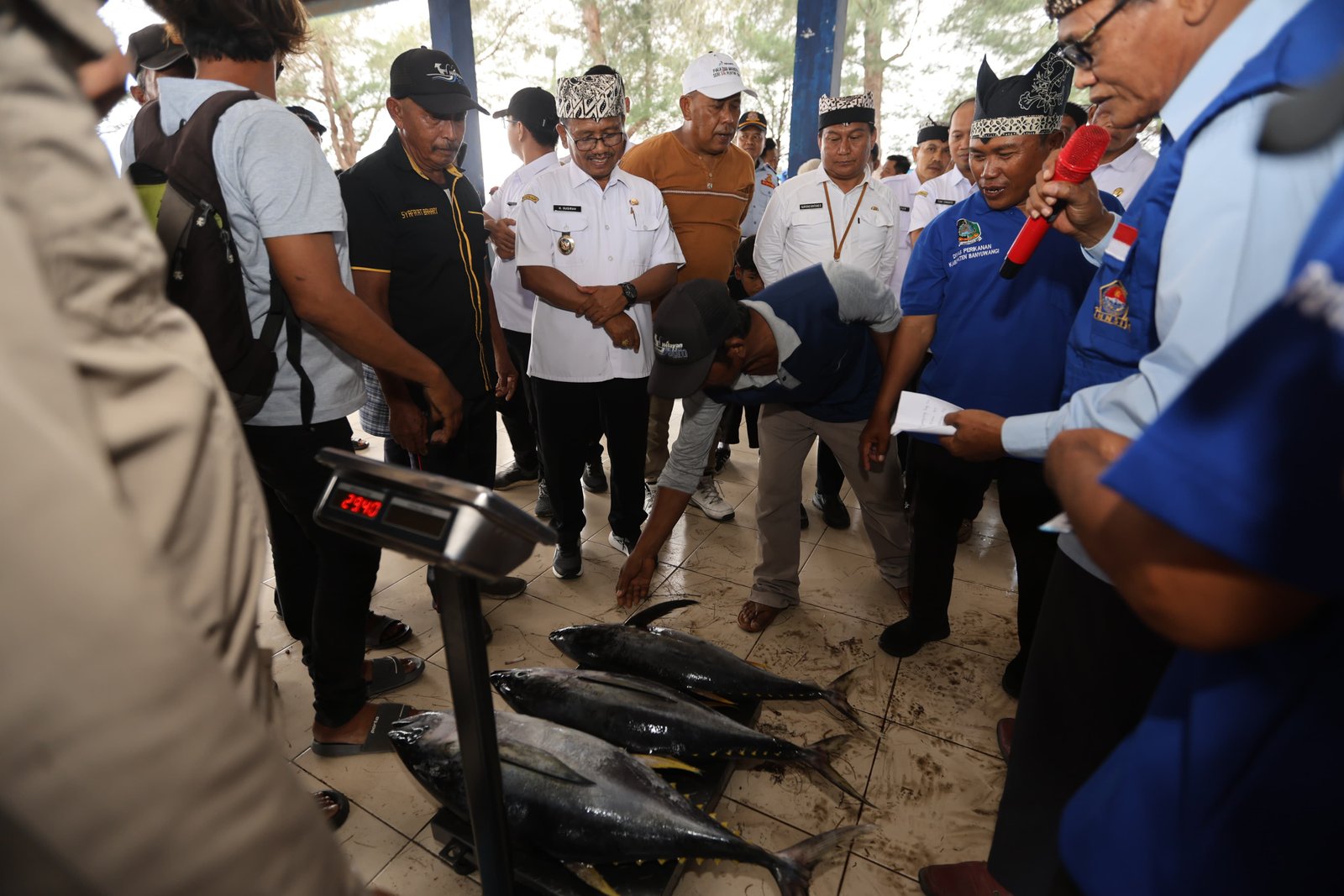 Dorong Konsumsi Ikan, Banyuwangi Gelar Fish Market Festival