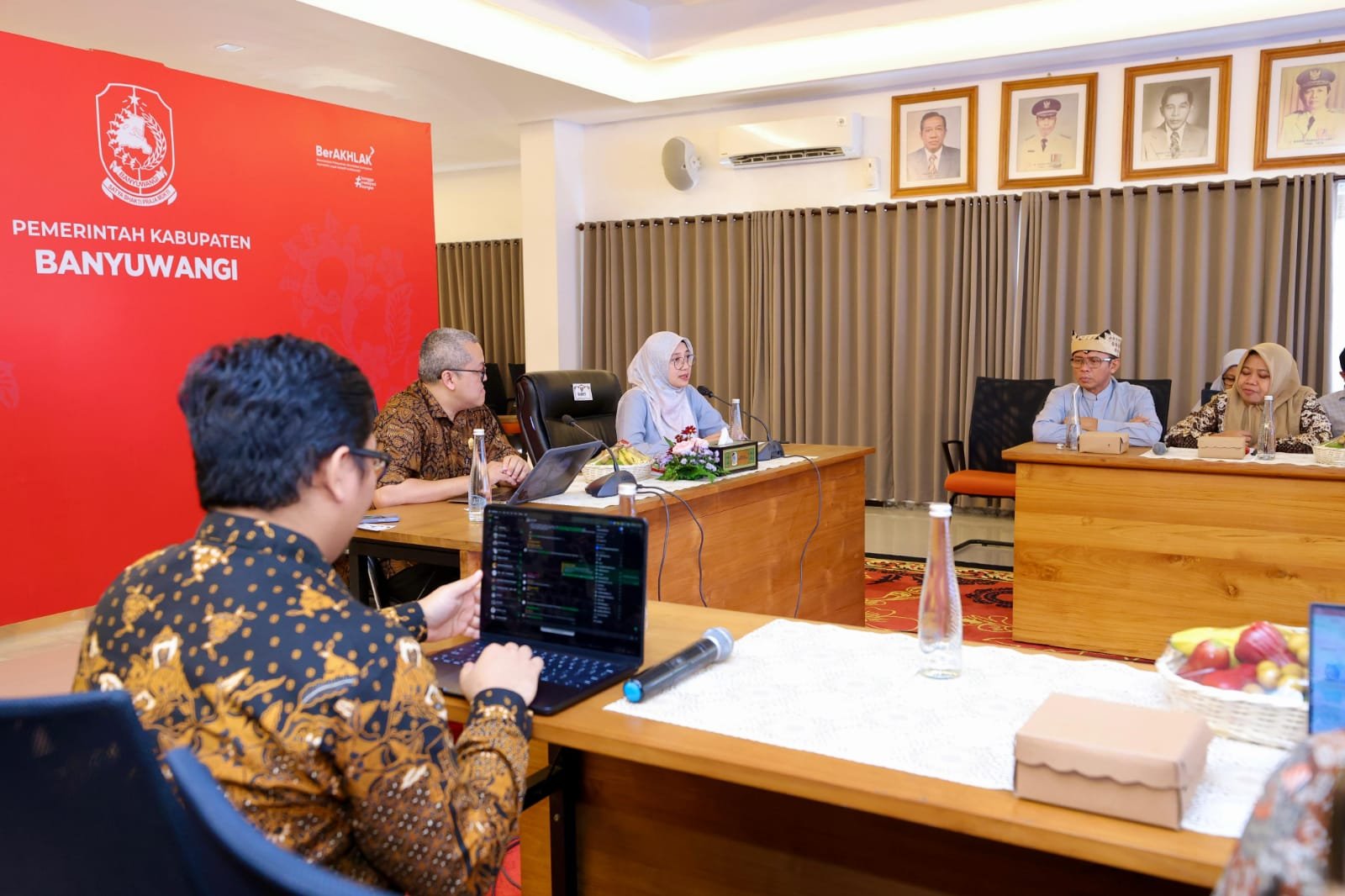 Banyuwangi Ditunjuk Sebagai Piloting Digitalisasi Bansos Nasional, Bupati Ipuk: Kami Siap Kontribusi