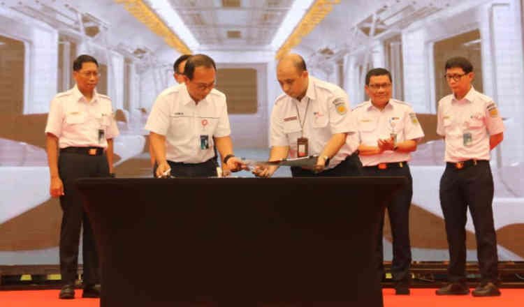 INKA, KAI dan KAI Commuter Teken Kerjasama, Siapkan Ratusan Kereta Api Baru