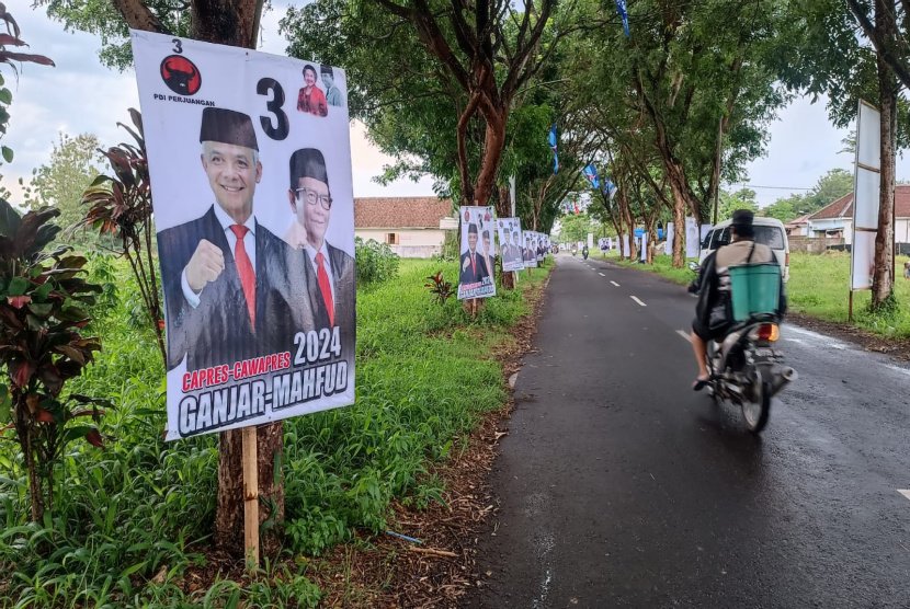 Ketua Partai Demokrat Banyuwangi Soroti Hilangnya APK Prabowo-Gibran Jelang Kampanye Ganjar-Mahfud 