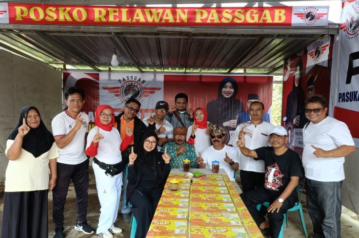 Relawan Passgab Berkomitmen Antarkan Ipuk-Mujiono Menuju Kemenangan